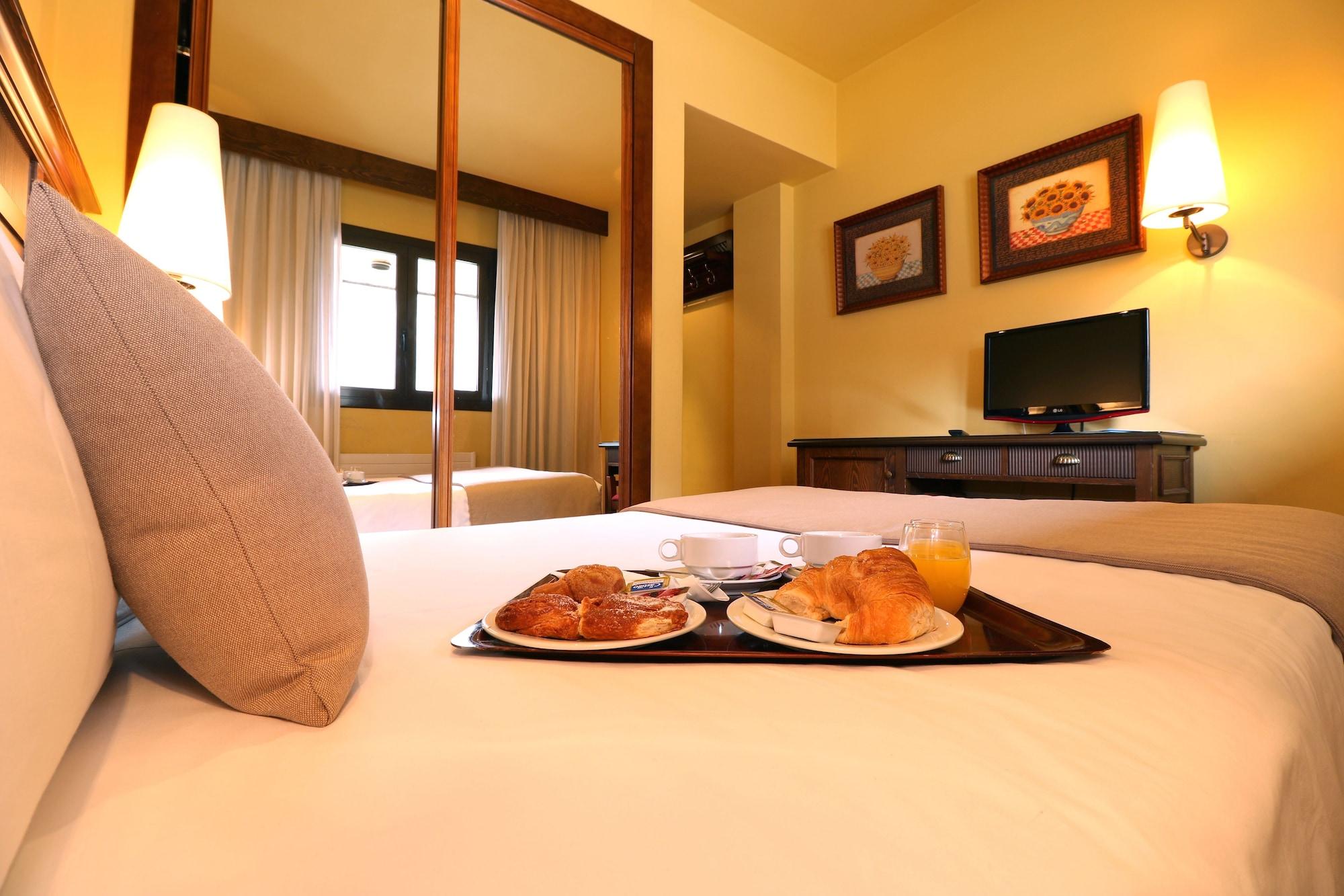 Rvhotels Tuca Hotel 4*