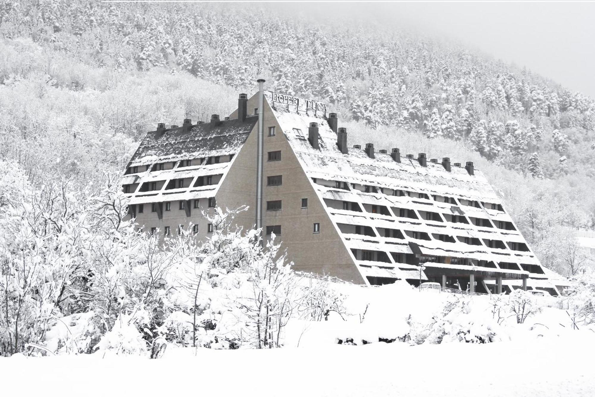 Hotel Rvhotels Tuca 4*